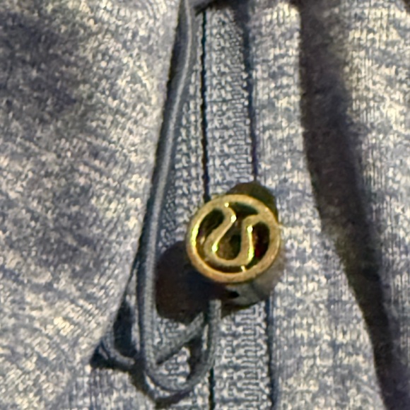 Lululemon Scuba Jacket Blue Hoodie High Neck Full Zip Thumb Holes, size 8 - Picture 11 of 13